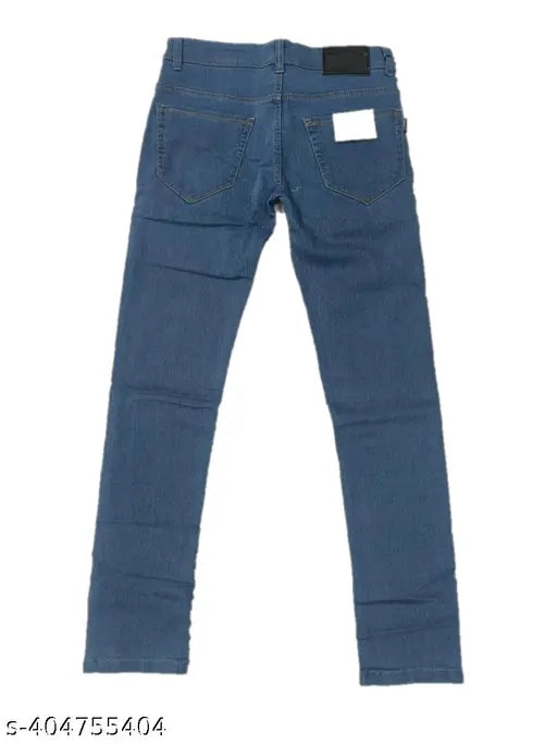 Stretchable blue denim jeans with zip closure, knee patch