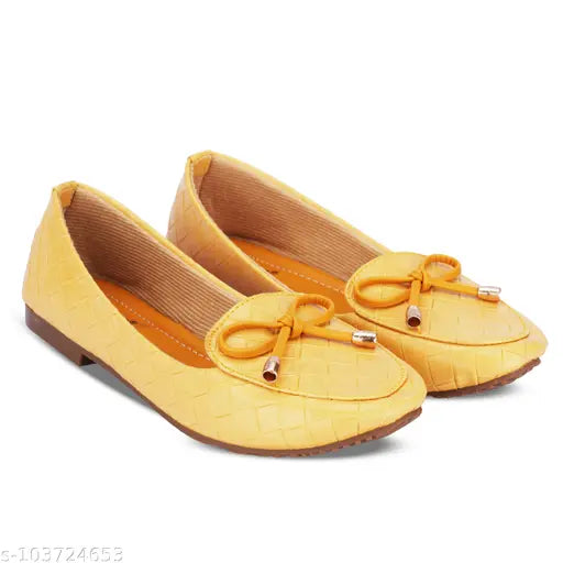 Textured synthetic leather Skoll casual bellies - fashionable women's slip-on footwear for casual & party wear (Size: IND-3, IND-4)