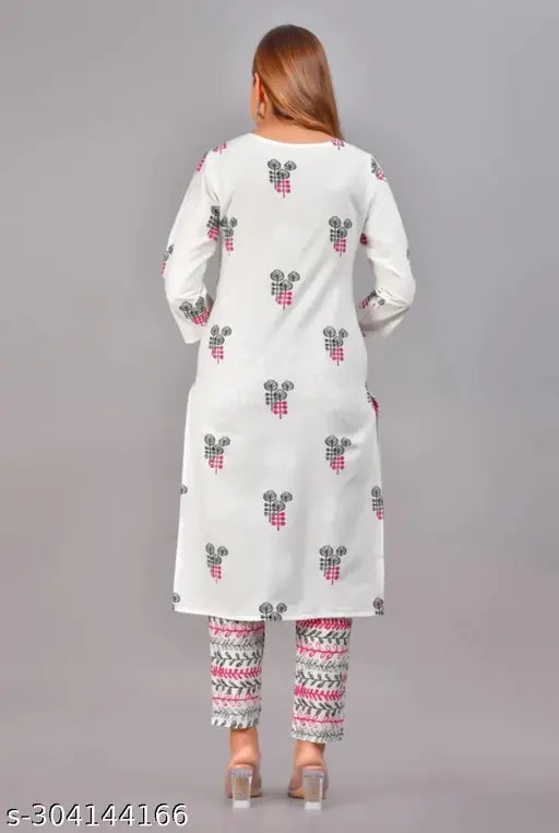 Women's cotton printed straight kurta with palazzos, three-quarter sleeves set - India