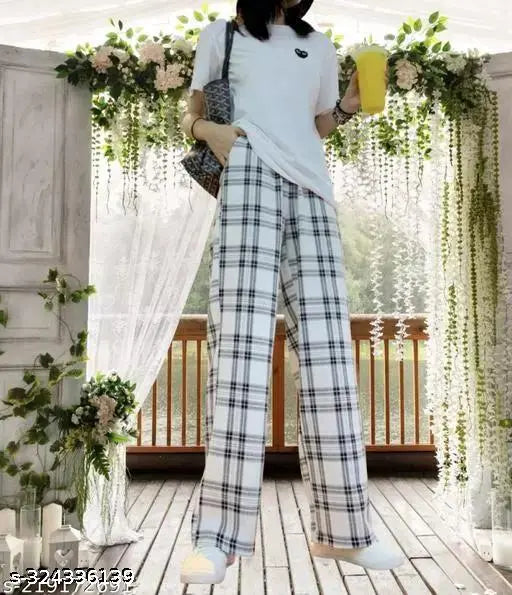 Feminine women's black and white checkered trousers pack of 2