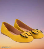 Synthetic patent leather women's ballerinas for parties, stylish and comfortable with buckle fastening in attractive colors. Made by Imporio Fashion Hub, origin India