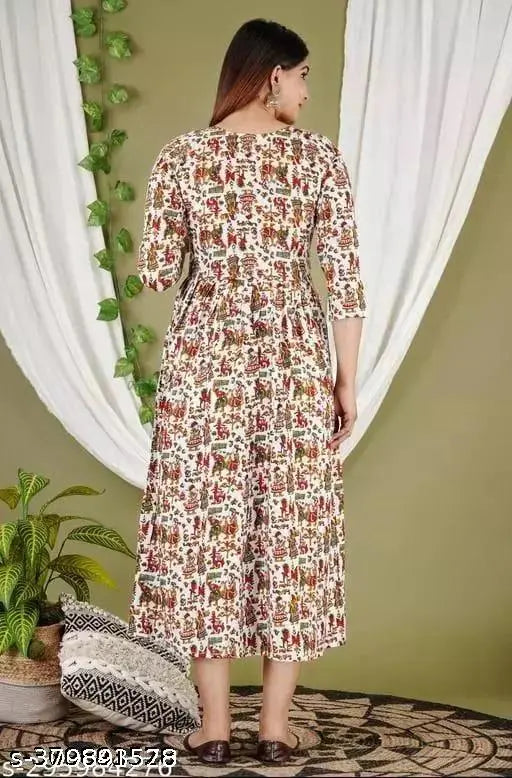 Rayon maternity feeding kurti with zipper, flared fit and printed pattern for women, India origin