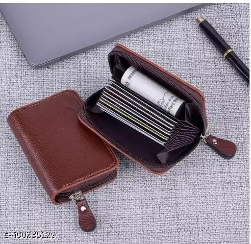 Brown leather card holder, solid pattern, five compartments, free size (8cm x 10cm), made in India