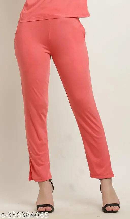 Red cotton long pants with zip closure for women