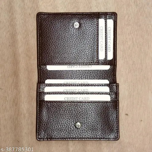 PU leather, 5-compartment, solid-colored Casule card wallet. Free size wallet on display