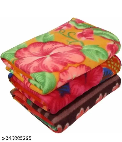 Fleece AC baby blanket - elegant design, high-quality & breathable, perfect for warm weather or air-conditioned rooms