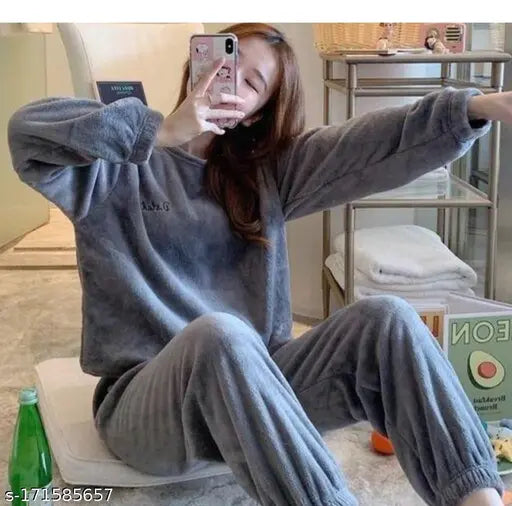 Woolen night suit in solid design, perfect for a cozy sleepwear look, M size from India