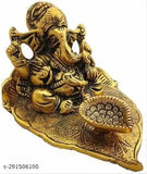 Metal Ganesh on Pipal Leaf Diya Set, Vastu home decor for luck, love, happiness, and prosperity. Size: 9.5x10.5x6 cm