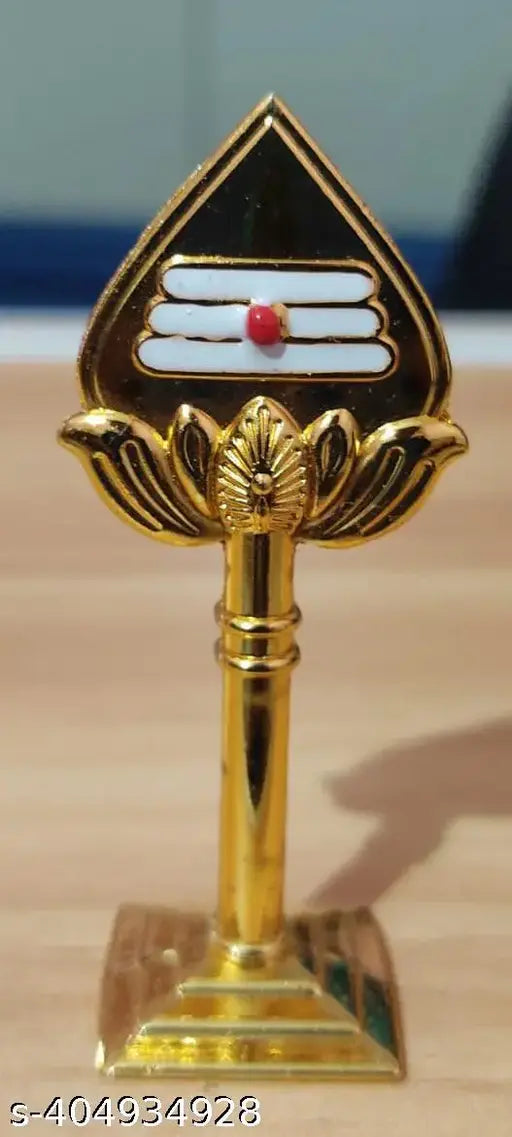 Gold metal Lord Murugan Vel idol for pooja, traditional ethnic design, height 3 inches
