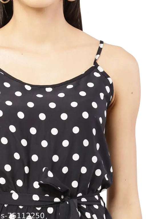 Crepe sleeveless polka-dotted jumpsuit with back chain and belt, self-design. Casual party wear daily, size M (30/47/32/34). Made in India