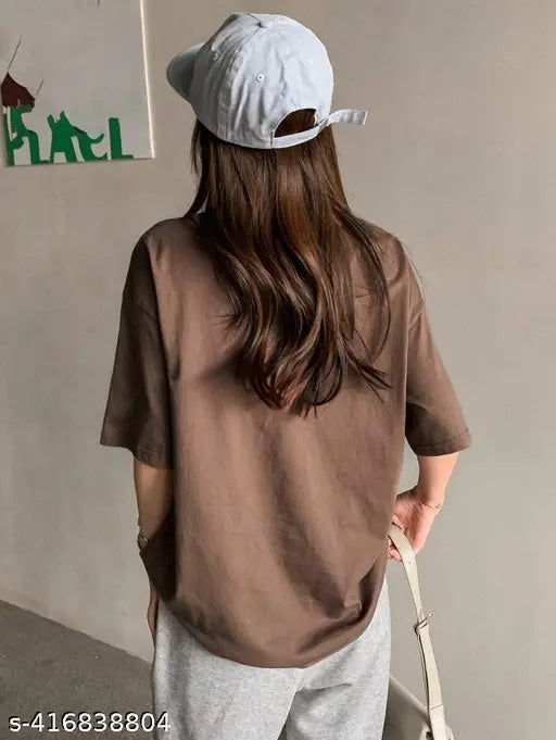 Oversized cotton blend t-shirt with printed design, long sleeves and varied sizes