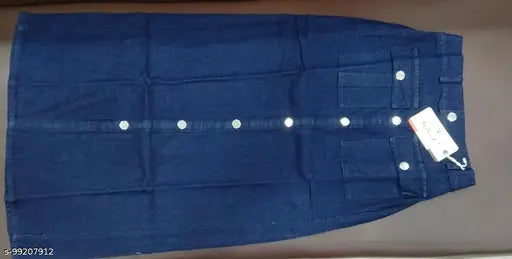 Denim navy blue long skirt with pockets