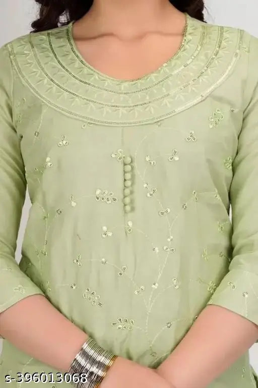 Viscose Rayon embroidered kurti set with palazzos and matching juttis, beautiful Indian traditional outfit with three-quarter sleeves