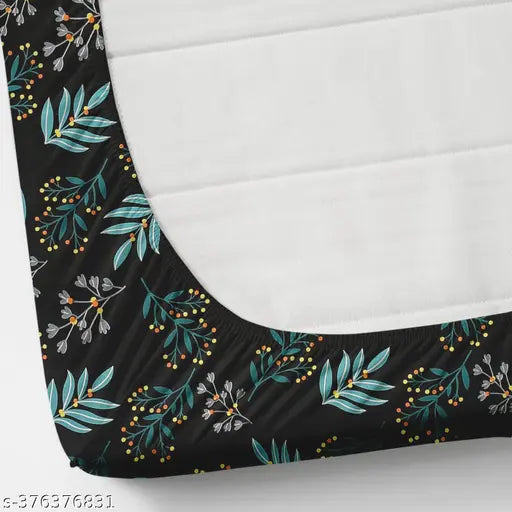 Multi-colored elastic fitted double bedsheet (90x90in), 2 pillow covers included, cotton with botanical print, machine washable