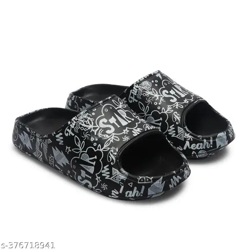 Lightweight EVA Kids Slipper Pack, printed net design, comfortable for boys ages 6.5-11 years, India origin