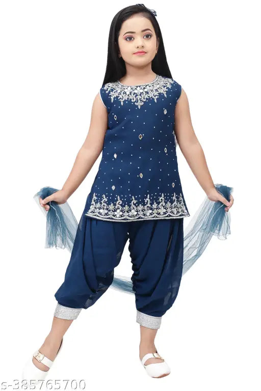 Embellished Georgette kurta set for kids party wear, 7-8 years size