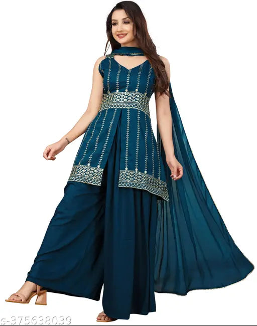 Exquisite Georgette Kurti set with Zari work, blending Bollywood glamour and intricate embroidery. Sizes available: S-XXL, origin India