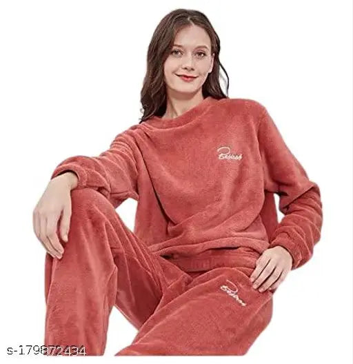 Woolen night suit for women, soft and fine quality velvet pyjamas with long sleeves. Made in India