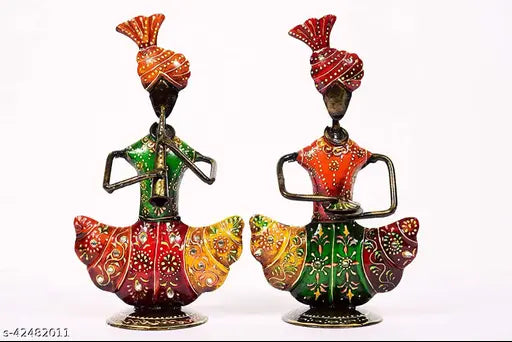 Metal handpainted Sardar Musician showpiece figurine set (2), Indian handicraft artifact for home or office decor