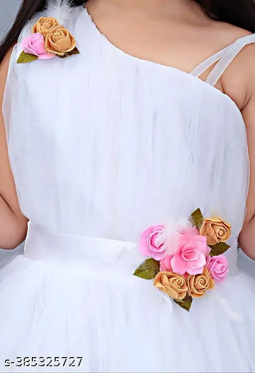White net kid's long gown for summer or winter parties, perfect for casual western wear and special occasions. Net frock for girls ages 0-10 years, knee length with flared design and back zipper closure. Comfortable chiffon cotton fabric, machine washable. Ideal for Diwali, Holi, Rakhi, Durga Puja, Christmas, birthdays, or any day. Modern, stylish, and timeless design from Aayat Fashion