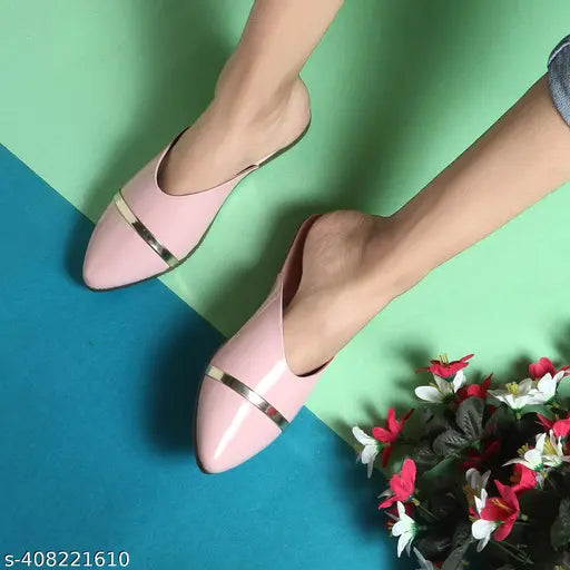 Stylish black canvas belly shoes for women - lightweight, non-fatigue, and non-slippery belly shoes with colorblocked pattern and slip-on fastening