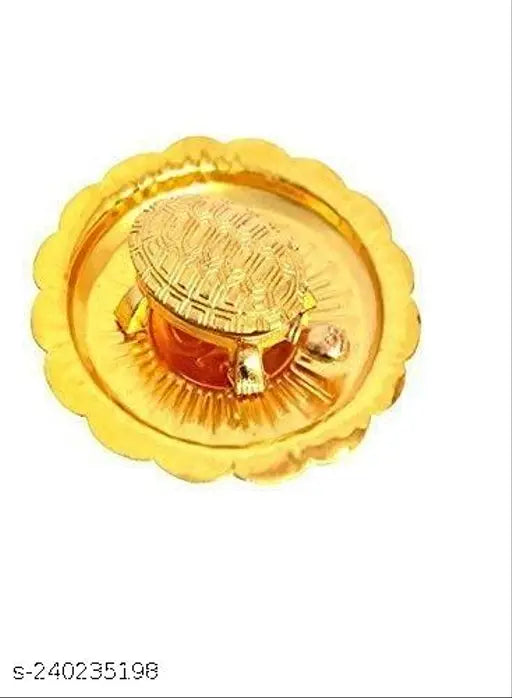 Golden brass Vastu turtle, traditional symbol for good luck and wish fulfillment (9x9cm), India origin