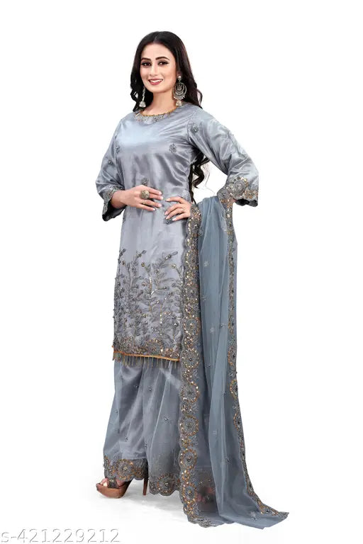 Black embroidered dupatta with sequin work for ethnic bridal styles