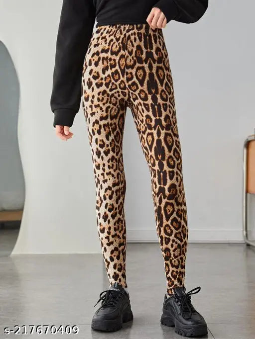 Printed lycra jeggings and leggings for women's gym running, imported from India. Available in sizes 26-36 with printed patterns for various occasions