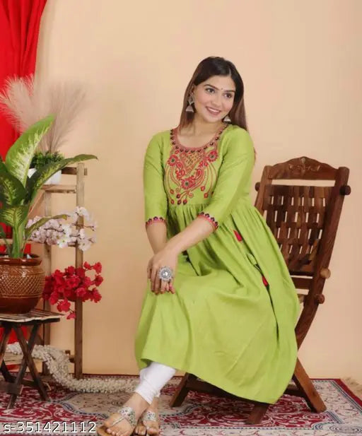 Green rayon embroidered kurta
