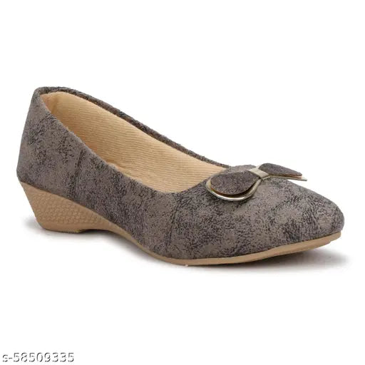 Suede casual bellies for women and girls, versatile design, comfortable boat shoes, Indian origin