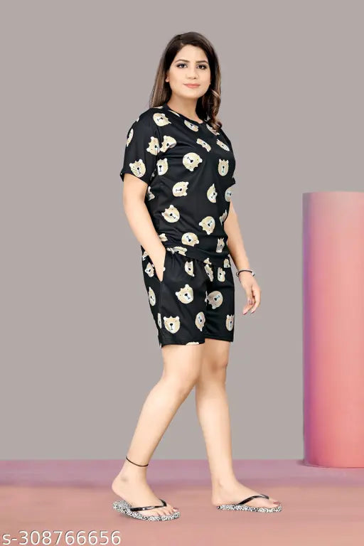 Premium quality printed pyjama set for women, night suit top & shorts in polycotton, high comfort, made in India