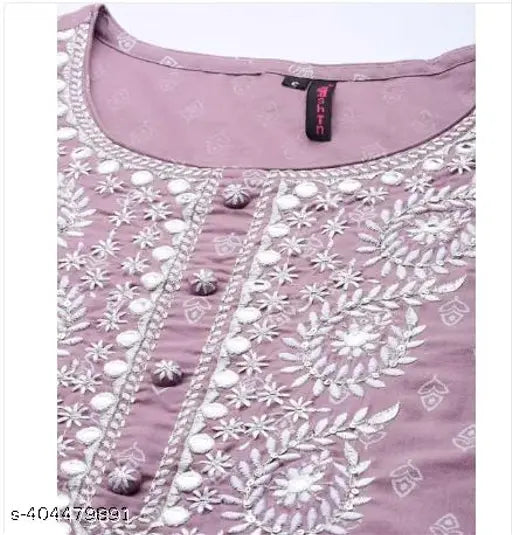 Embroidered net Rayon kurta and pants set, three-quarter sleeves, India origin