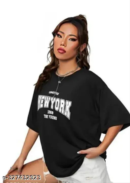 Trending oversized black t-shirt with New York emblem print on front