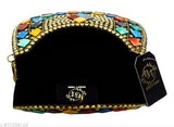 Golden metallic women's clutch purse, 18 x 13 cm