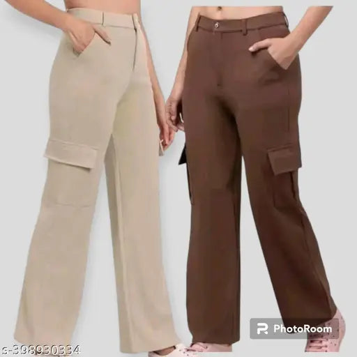 Black high-waist wide-leg denim pants for women, featuring pockets and a loose fit in jogger style