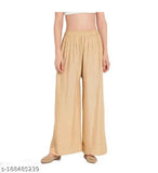 Soft, casual women's pants in a mix of multicolors