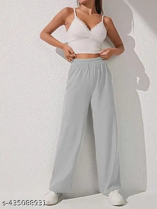 Women's oversized wide leg trousers in solid color