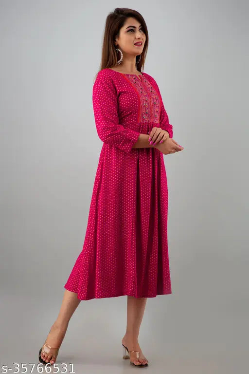 Women's rayon anarkali kurta, dipani print, in sleeveless, full-length style with flared bottom, S36M38L40XL42XXL443XL464XL485XL50