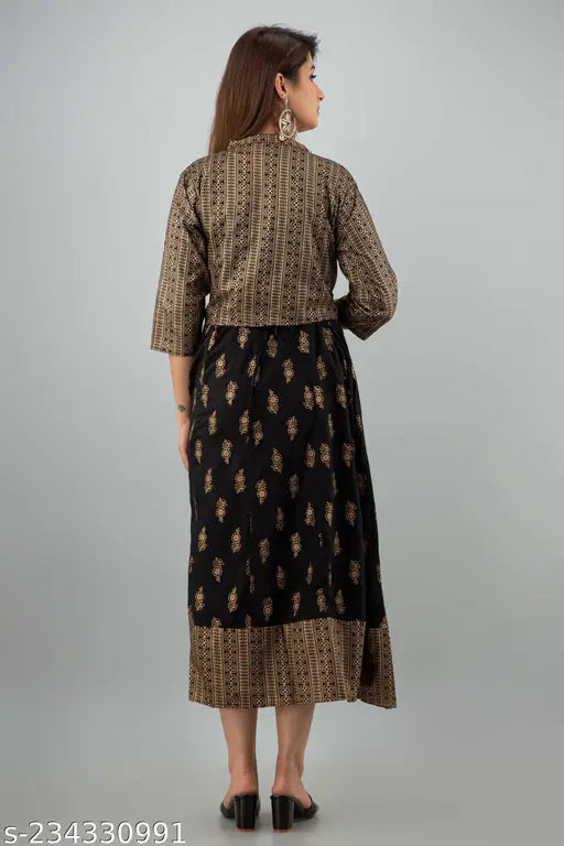 Rayon Anarkali kurta & jacket, printed three-quarter sleeve Indian ethnic wear, Indian fashion clothing on mannequin
