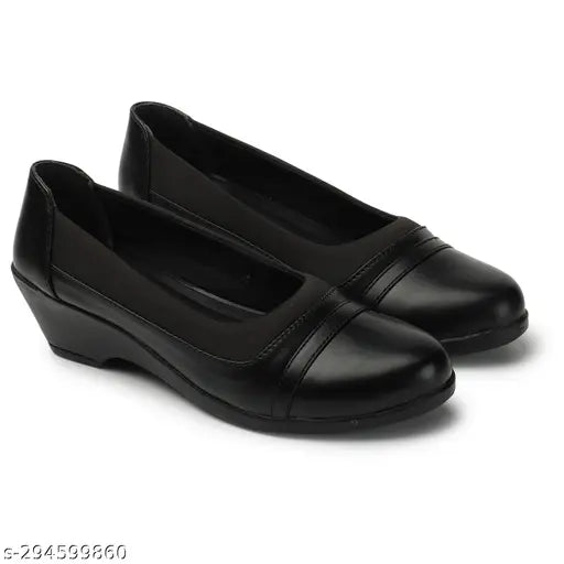Synthetic leather ballerinas in black, solid design for sizes IND-3 to IND-8, Indian origin slip-on footwear