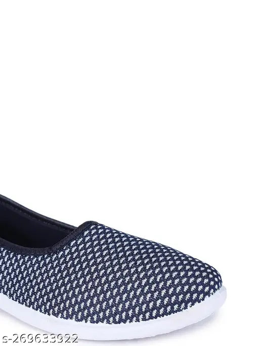 Synthetic bellies for women and girls - printed ballerinas from Myra, celebrating style and craftsmanship