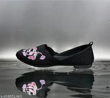 Handcrafted canvas Punjabi flatforms Juttis for women, featuring printed design and closed back detail. Available in sizes IND-6, IND-7, IND-8 (Made in India)
