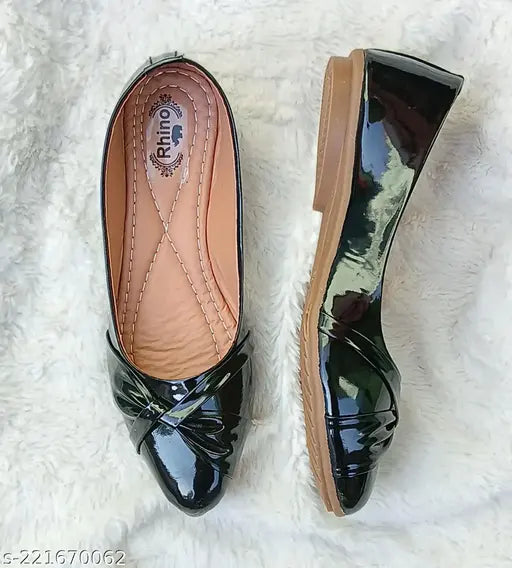 Patent leather boots for winter, Bellie in multiple sizes (IND-4, IND-5, IND-6, IND-7, IND-8) - Indian footwear