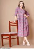 Rayon breastfeeding Anarkali maternity kurti with three-quarter sleeves, printed flared design. India-origin pregnancy fashion wear