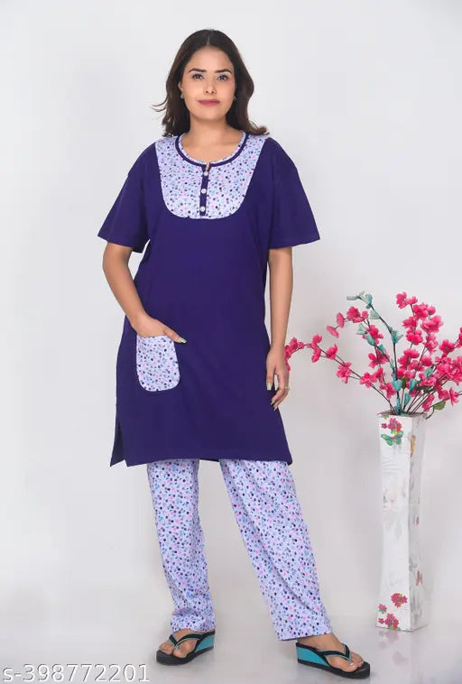 Hosiery long nightgown, printed net pyjamas with short sleeves and XXL size (Top bust 44in, Top length 35in, Bottom waist 40in, Bottom length 40in). Made in India