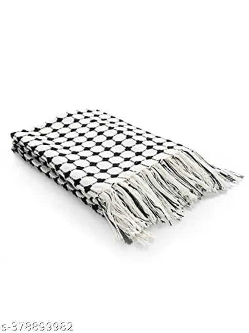 Cotton throw bedcover, black and white checkered pattern