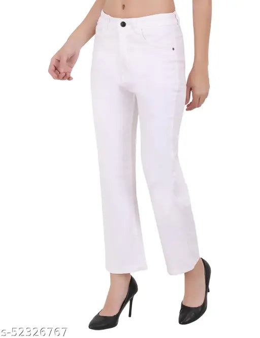 Trendy white distressed high-waisted jeans