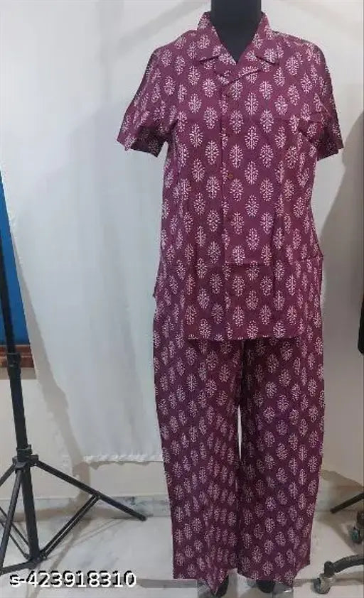Printed cotton nightshirt and pyjama set for women, three-quarter sleeves - Indian-made