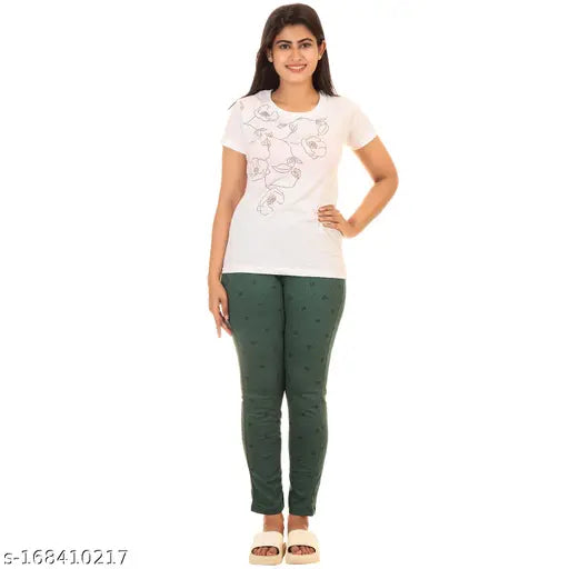 Printed women's pyjama pants, green joggers
