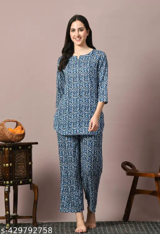 Rayon printed nightsuit dress for comfortable sleepwear, featuring three-quarter sleeves and matching bottom pyjamas, Indian craftsmanship